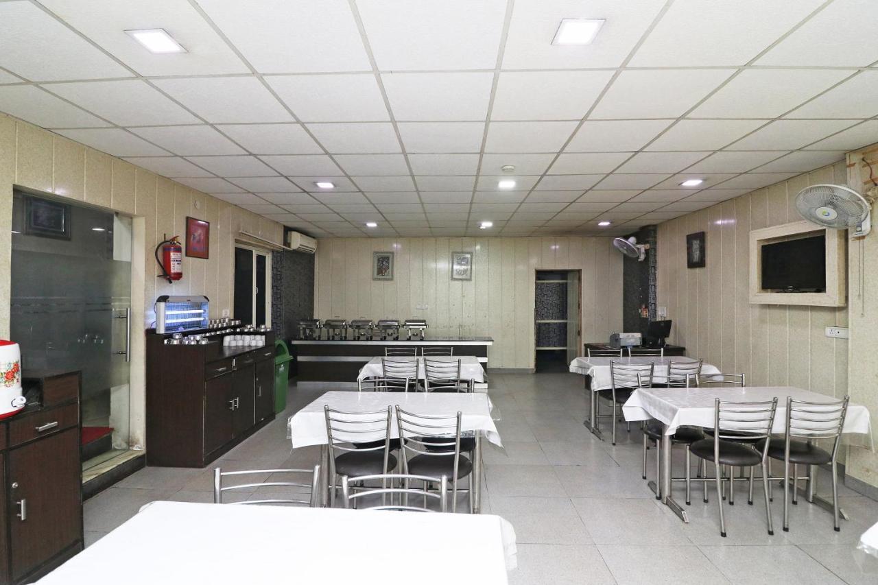 Capital O 4747 Imperial Hotel Katra Катра Экстерьер фото